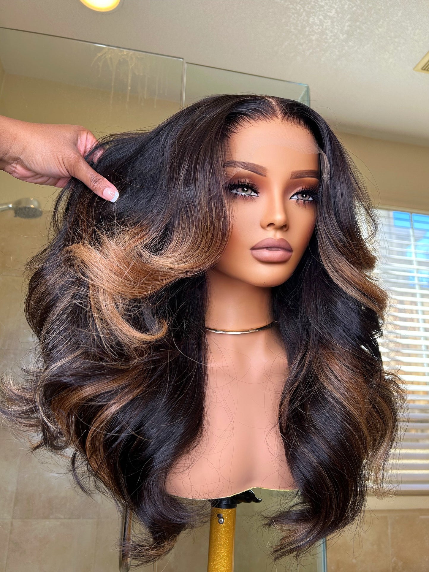 Shay Lace Wig